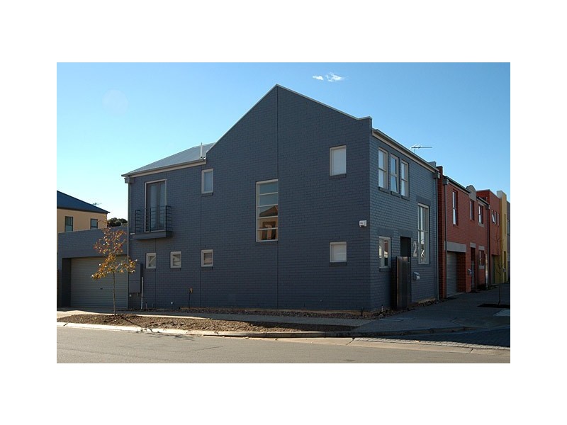 2 Shipsters Lane, Mawson Lakes SA 5095