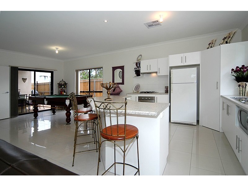 198 Sanctuary Drive, Mawson Lakes SA 5095