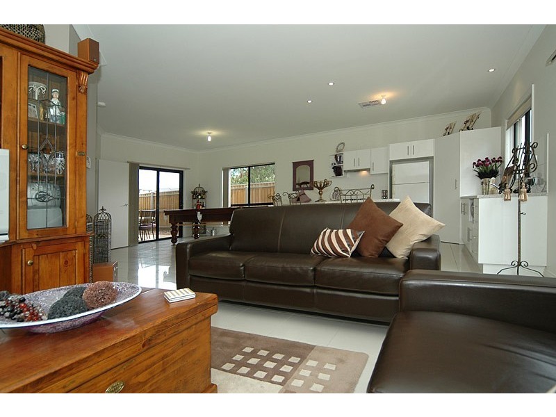 198 Sanctuary Drive, Mawson Lakes SA 5095
