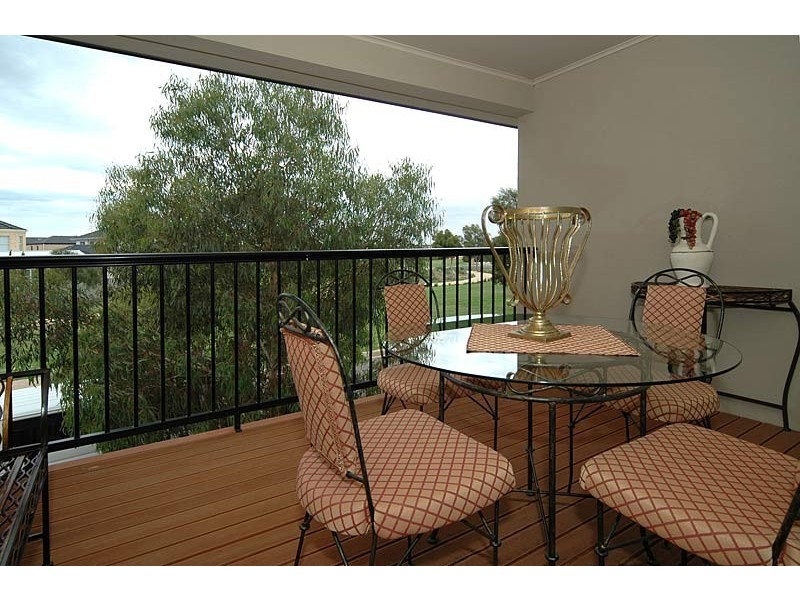 198 Sanctuary Drive, Mawson Lakes SA 5095