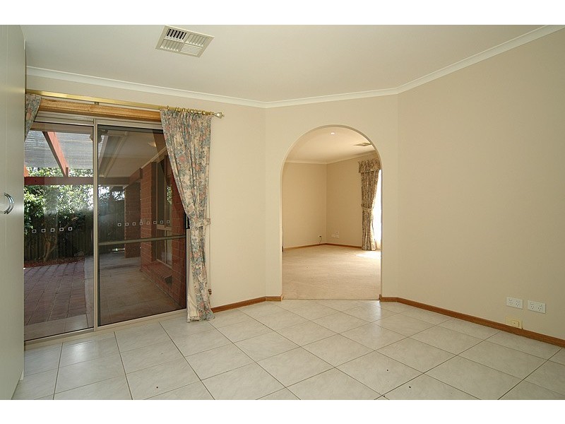 4 Donovan Street, Greenwith SA 5125