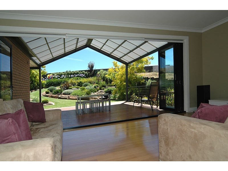 13 Gransden Parade, Greenwith SA 5125