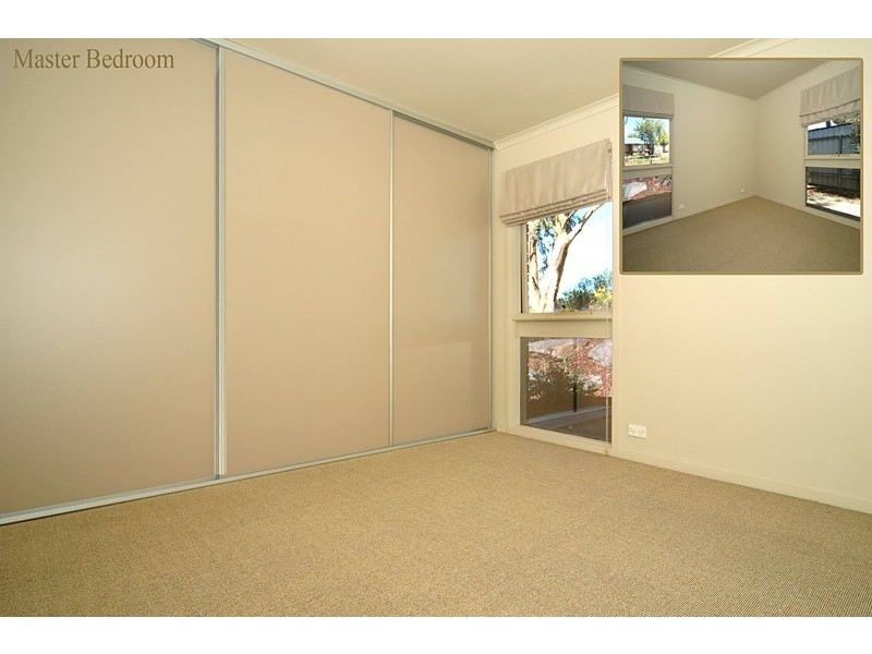 2 Chardonnay Crescent, Wynn Vale SA 5127