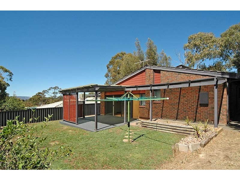 2 Chardonnay Crescent, Wynn Vale SA 5127