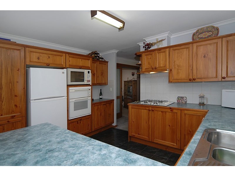 9 Lugarno Street, Redwood Park SA 5097