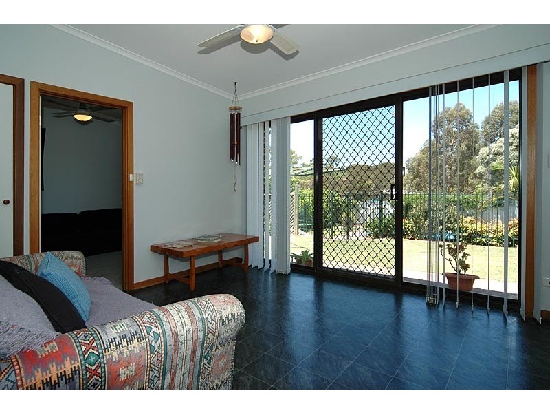 9 Lugarno Street, Redwood Park SA 5097