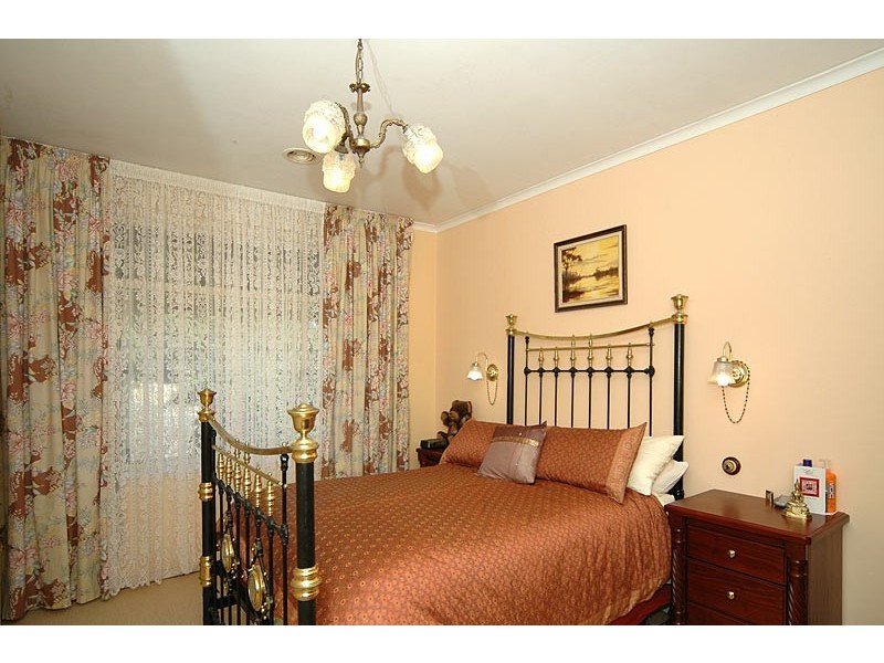 22 Berri Road, Hope Valley SA 5090