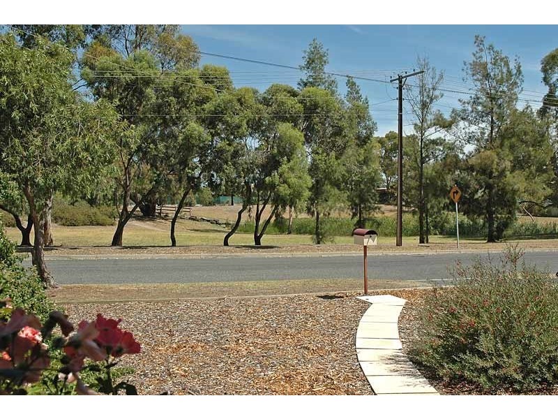 22 Berri Road, Hope Valley SA 5090