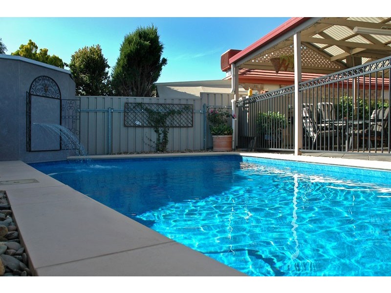 14 Petworth Parade, Greenwith SA 5125