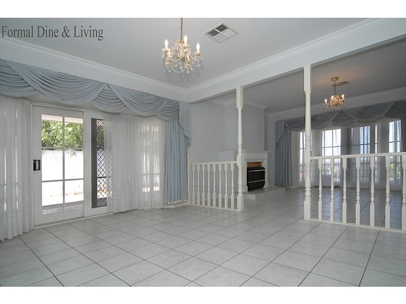 60 Coomurra Drive, Salisbury Heights SA 5109