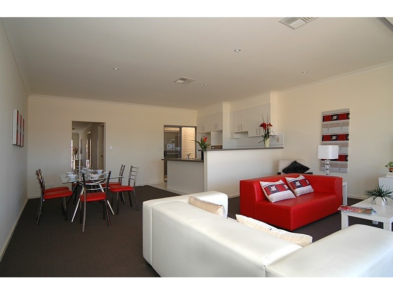 1-4/20-22 Philipson Circuit, Mawson Lakes SA 5095