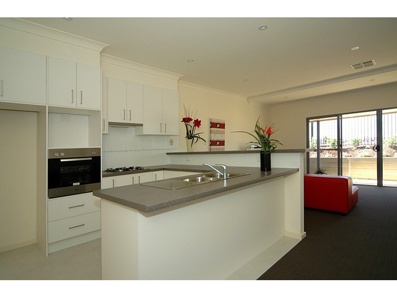 1-4/20-22 Philipson Circuit, Mawson Lakes SA 5095