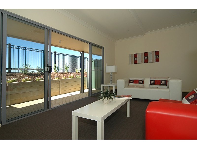 1-4/20-22 Philipson Circuit, Mawson Lakes SA 5095