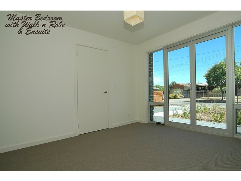 13A The Parkway, Paradise SA 5075