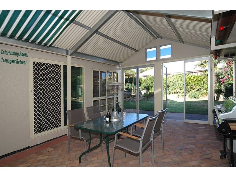 5 Bennelong Court, Golden Grove SA 5125