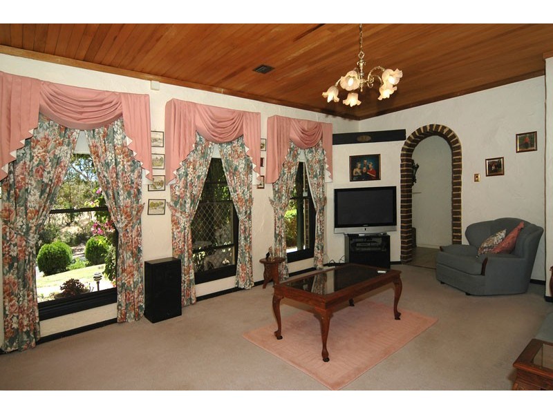 5 Birkdale Close, Fairview Park SA 5126