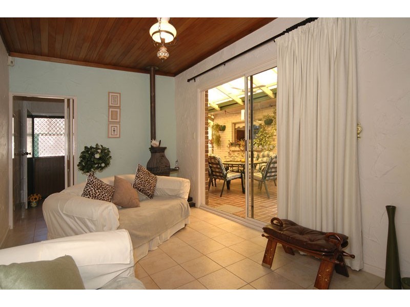 5 Birkdale Close, Fairview Park SA 5126