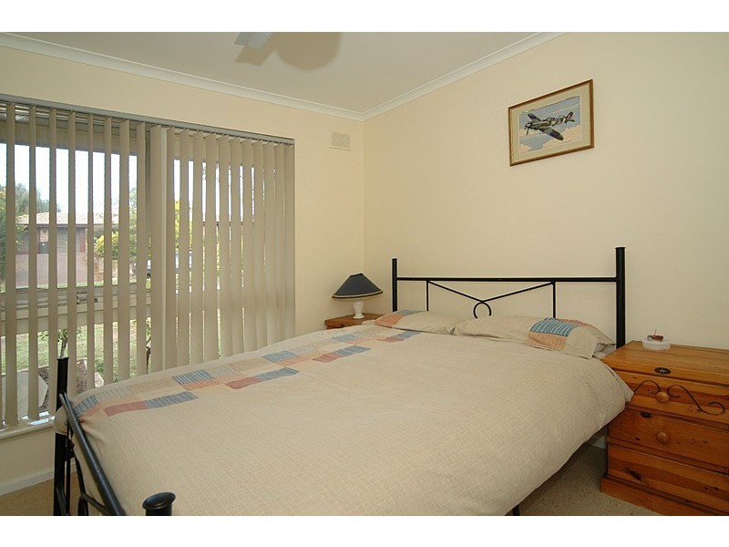 10 Mannara Road, Fairview Park SA 5126