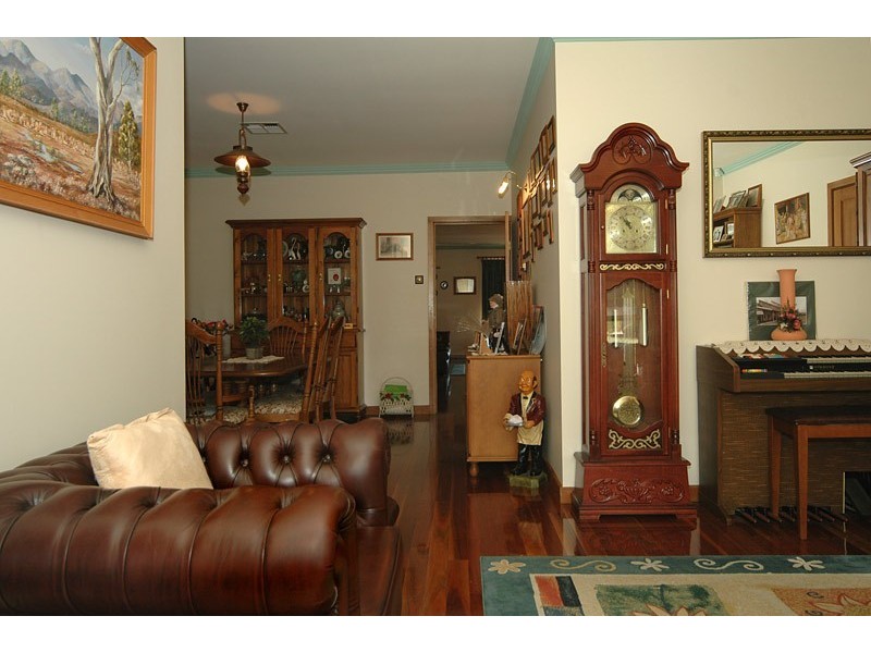 2 Stockman Place, Walkley Heights SA 5098