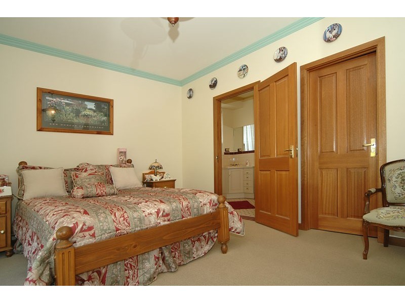 2 Stockman Place, Walkley Heights SA 5098