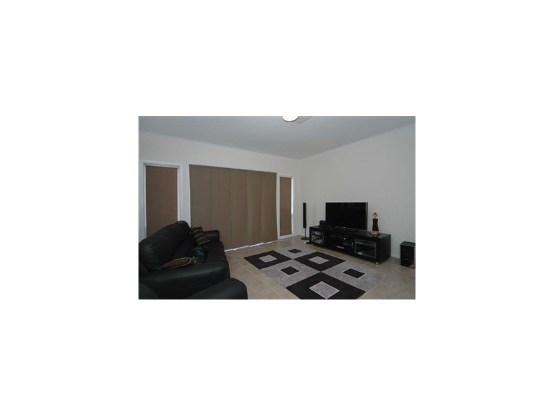 7 Phillipson Ct, Mawson Lakes SA 5095