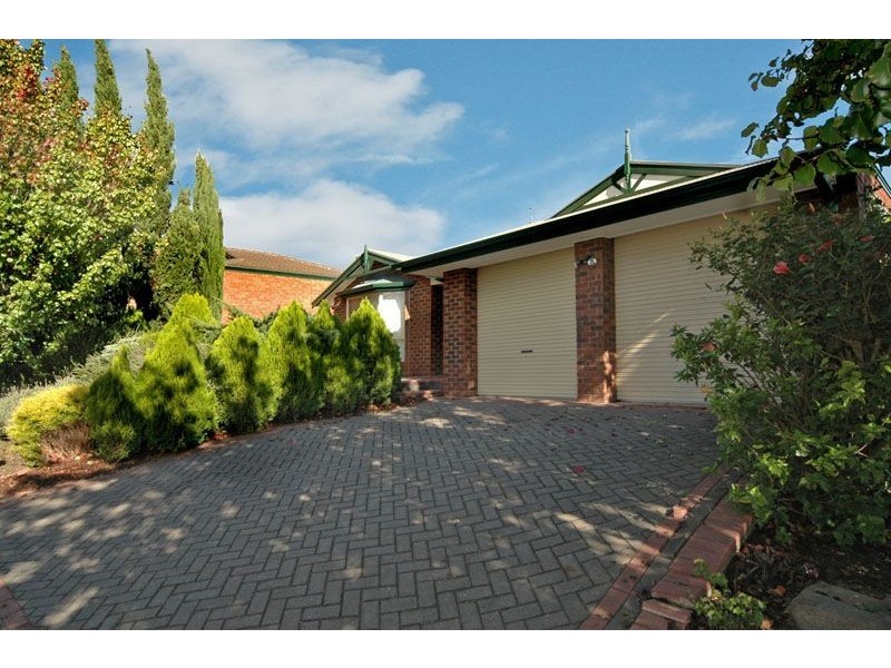 14 Amadeus Court, Greenwith SA 5125