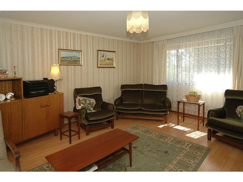 21 Newland Avenue, Ridgehaven SA 5097