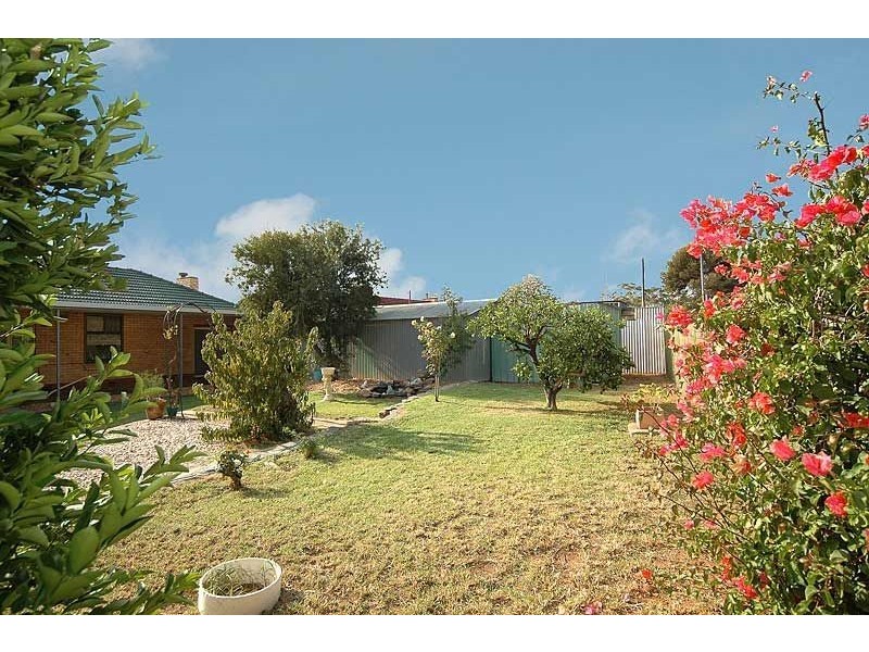 24 Midway Road, Elizabeth East SA 5112