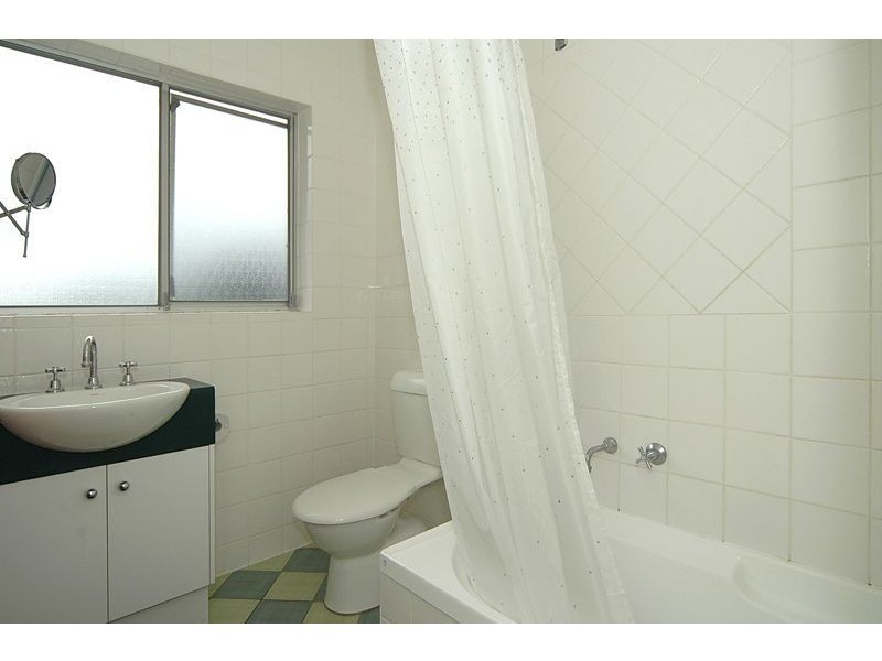 4/12 White Street, Henley Beach SA 5022