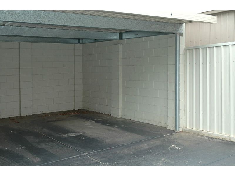 4/12 White Street, Henley Beach SA 5022