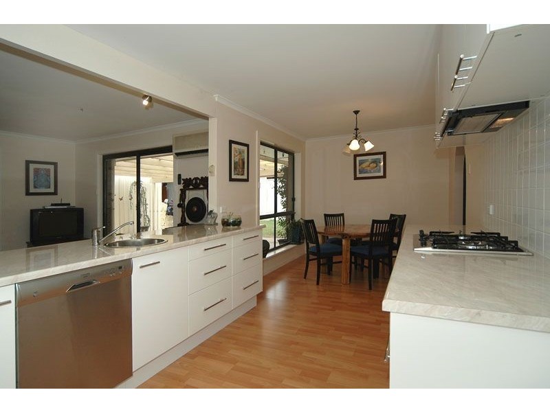 37 Sandpiper Court, Modbury Heights SA 5092