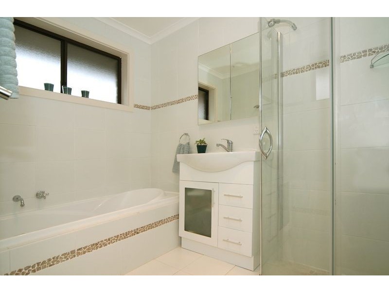 37 Sandpiper Court, Modbury Heights SA 5092