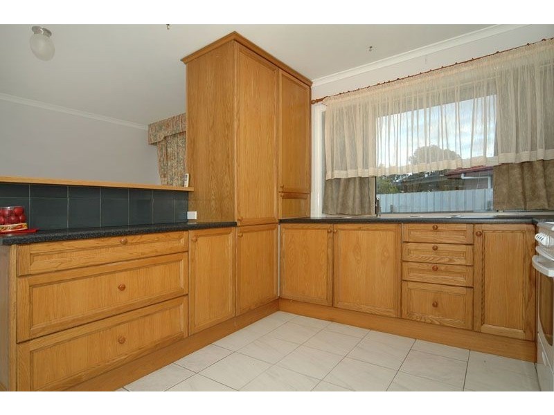 9 Springdale Avenue, Andrews Farm SA 5114