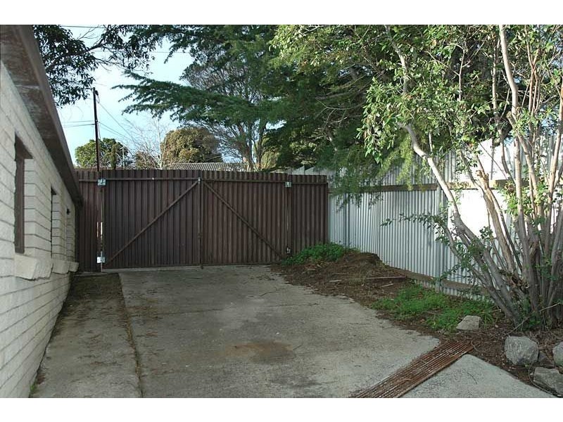 28 Taworri Road, Fairview Park SA 5126