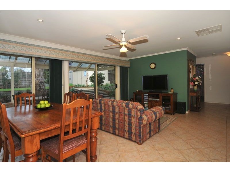 3 Oakwood Court, Ridgehaven SA 5097