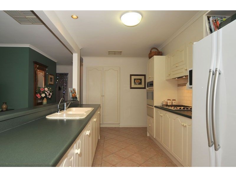 3 Oakwood Court, Ridgehaven SA 5097