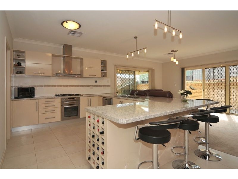 5 Guesthouse Court, Walkley Heights SA 5098