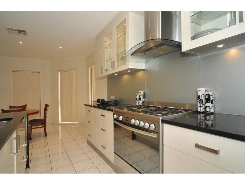 3 Hedgerow Court, Greenwith SA 5125