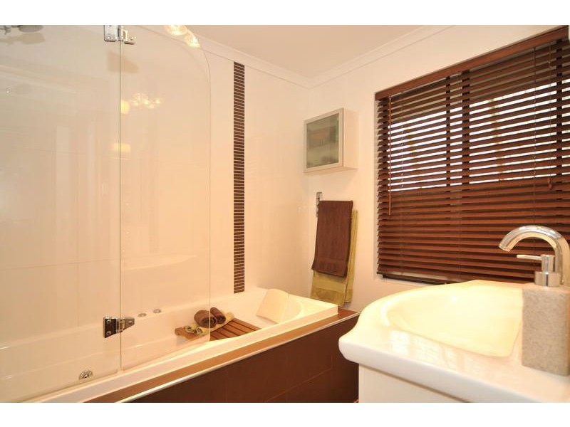 23 Cockatoo Street, Modbury Heights SA 5092