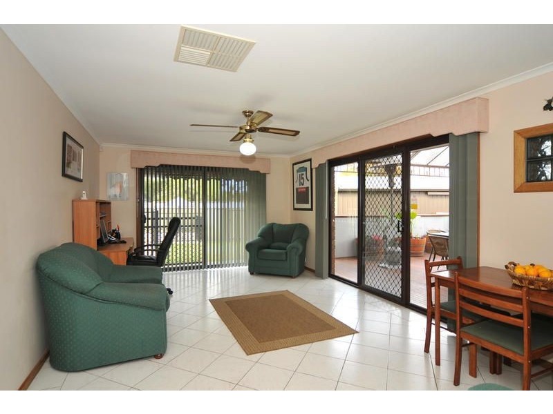 23 Cockatoo Street, Modbury Heights SA 5092