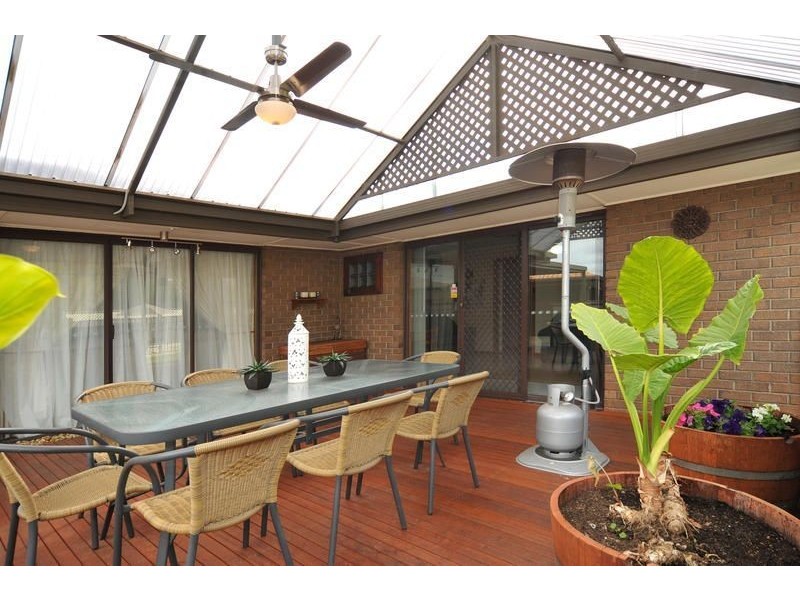 23 Cockatoo Street, Modbury Heights SA 5092