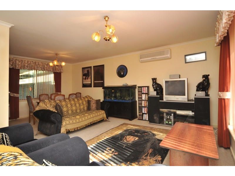 16 Karingal Crescent, Salisbury Park SA 5109