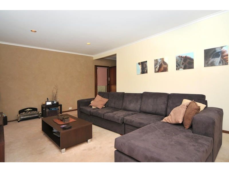 6 Marsha Drive, Banksia Park SA 5091