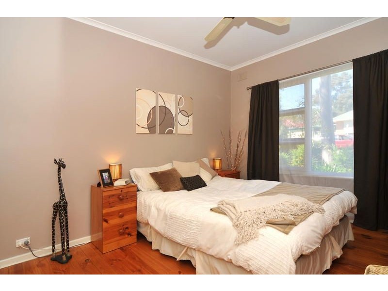 6 Marsha Drive, Banksia Park SA 5091