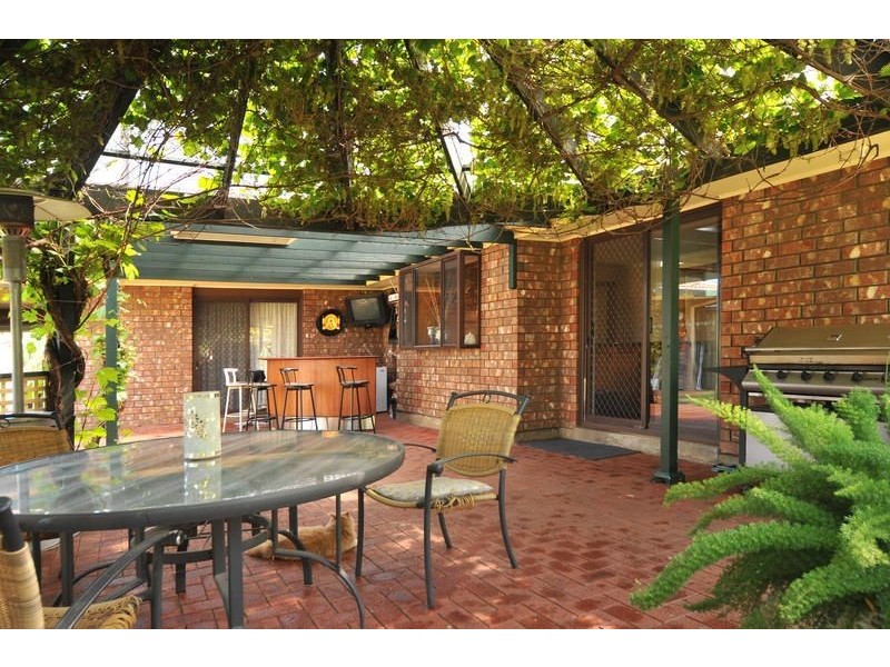 9 Summer Hill Court, Wynn Vale SA 5127