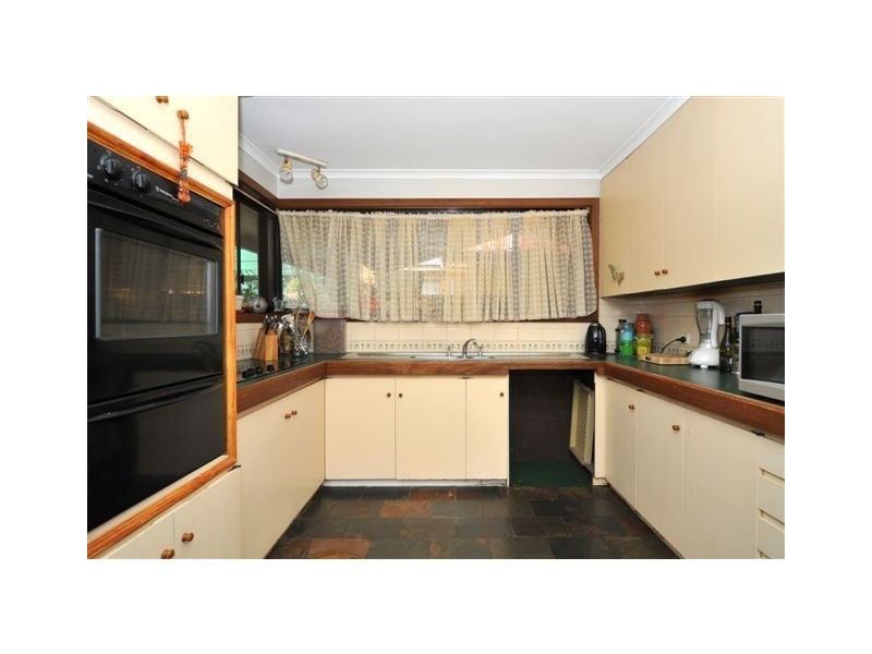 11 Browning Crescent, Parafield Gardens SA 5107