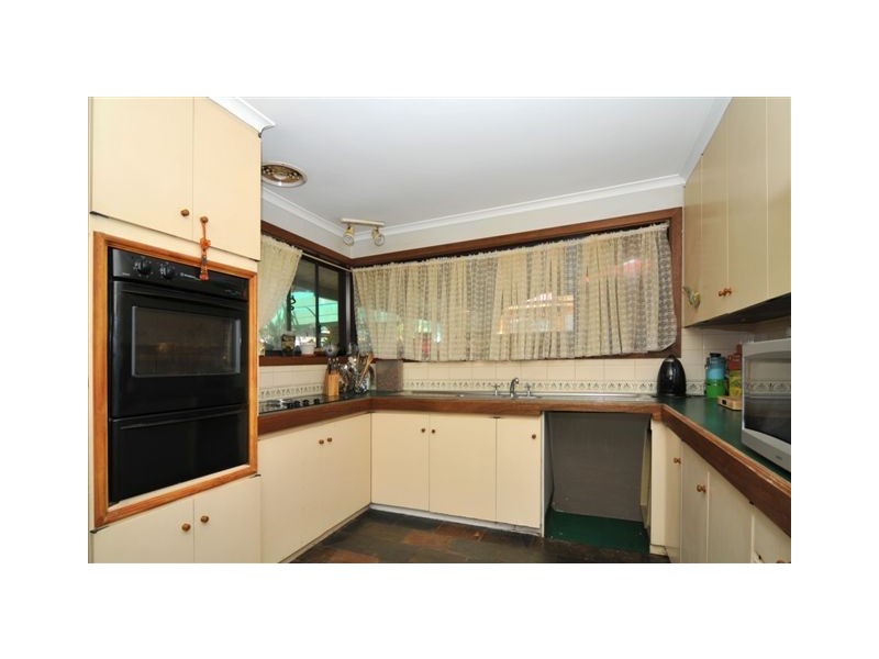 11 Browning Crescent, Parafield Gardens SA 5107