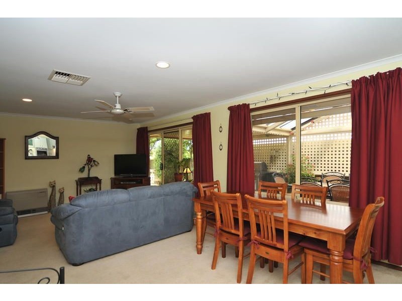 21 Cromer Court, Greenwith SA 5125