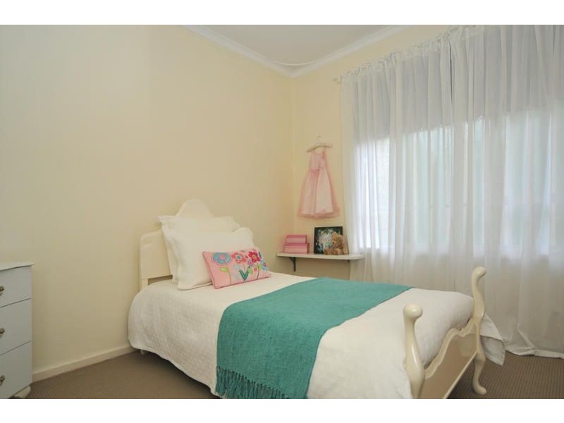 44 Littler Drive, Fairview Park SA 5126