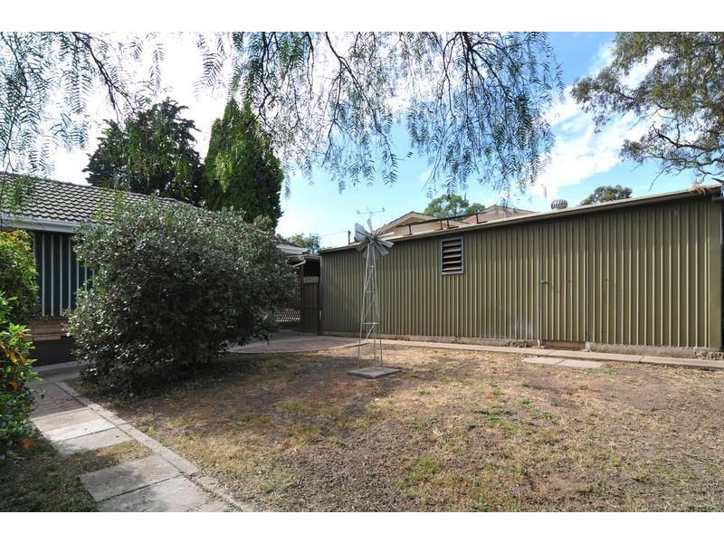 44 Littler Drive, Fairview Park SA 5126